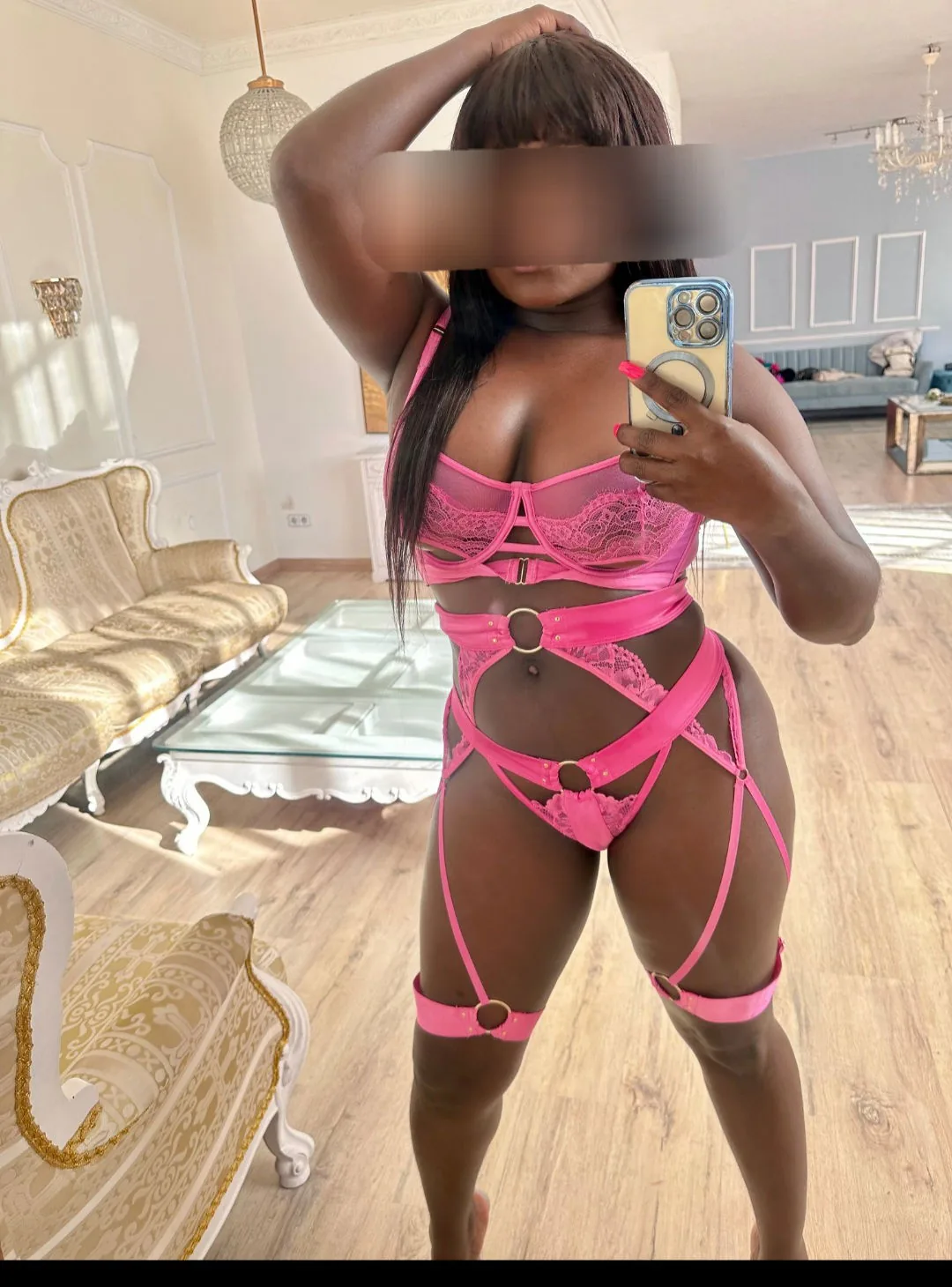 LushIfeoma escort Rotherham